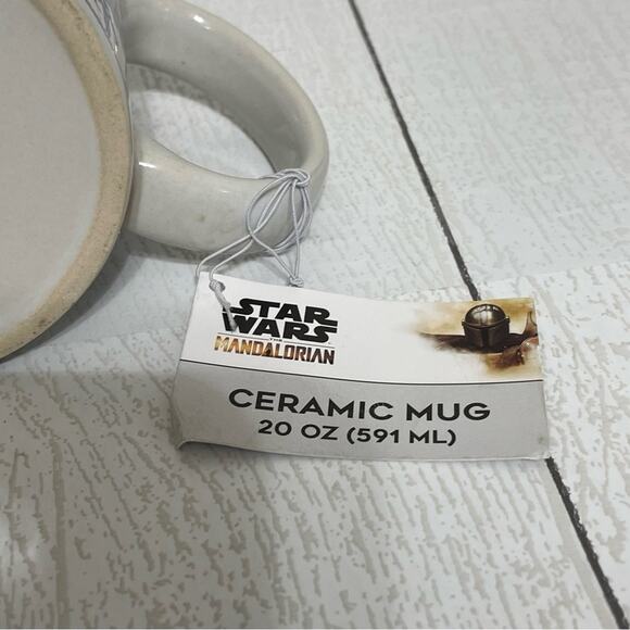 Star Wars Mandalorian Ceramic Holiday Mug NWT - Picture 6 of 9